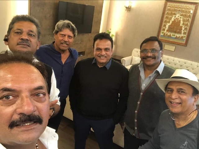 Yashpal sharma with team